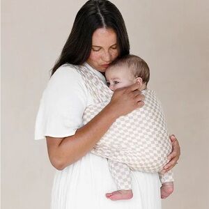 Solly Baby Cream Chequer wrap